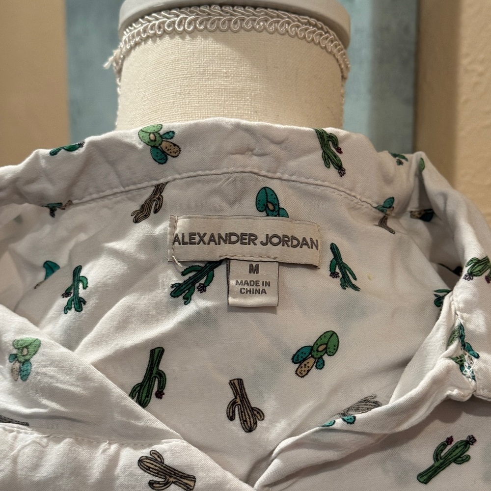 Cactus Patterned Button Down Shirt - Picture 3 of 3